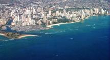 Elizabeth King - Racing at Waikiki