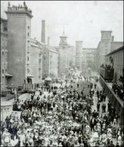 Lowell Workers - Industrial Revolution Years