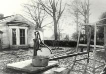 Helen Keller - Scene at the Water Pump