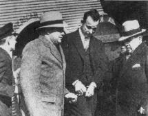 Dillinger - Transferred by Plane to Indiana